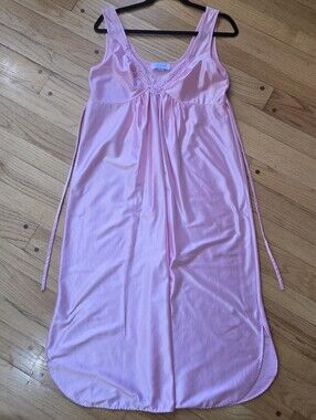 Vintage Stardust Pink Lace Empire Waist Nightgown - Made in USA - Size M